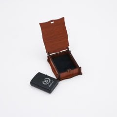 İsim Yazılı Ahşap Kutulu Metal Çakmak