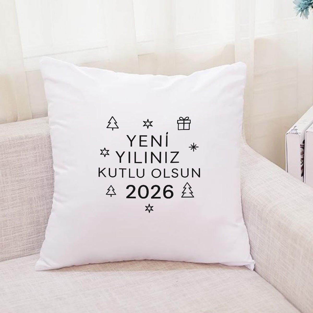 Yeni Yılınız Kutlu Olsun 2026 Temalı Yastık