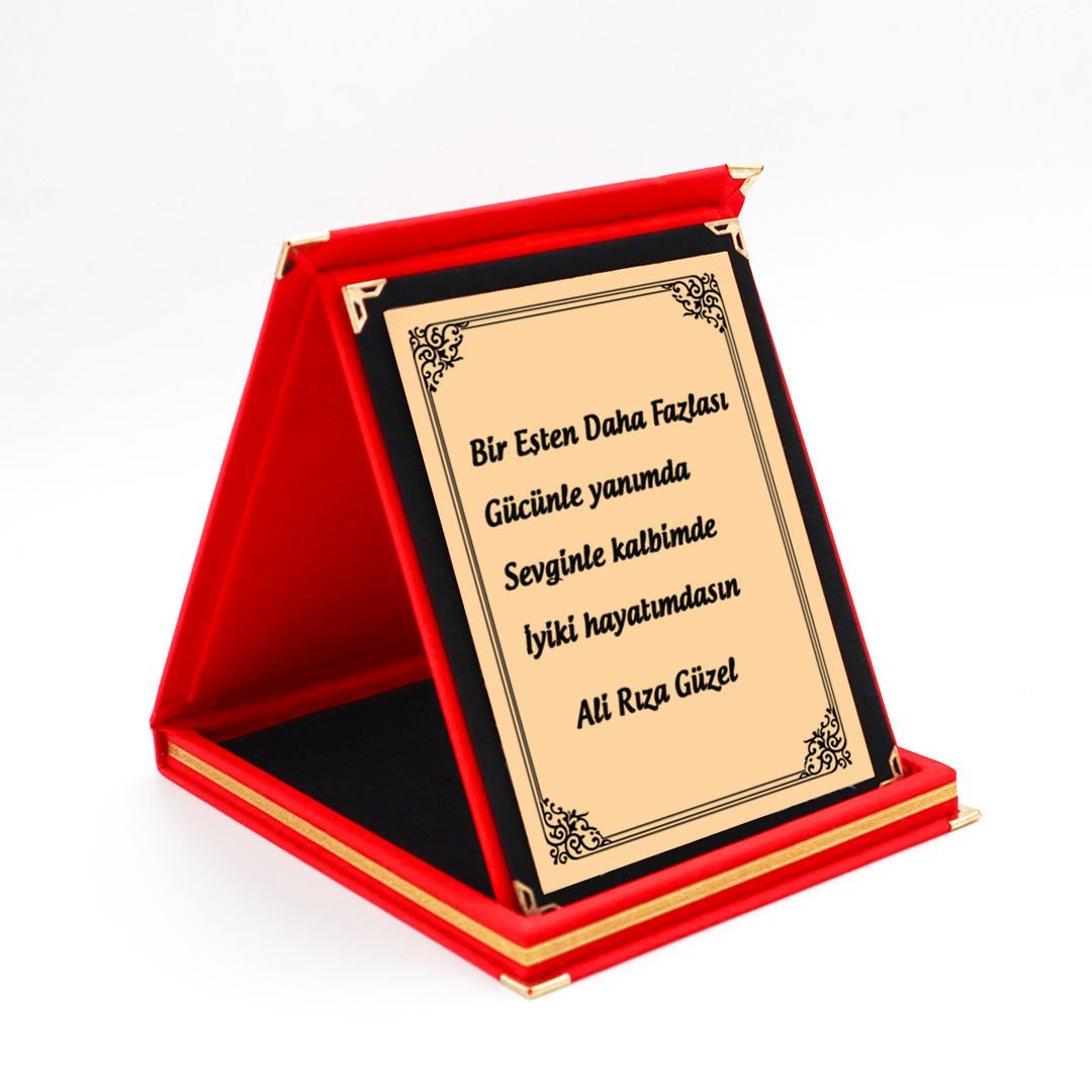 Bir Eşten Daha Fazlası Gold Metal Plaket